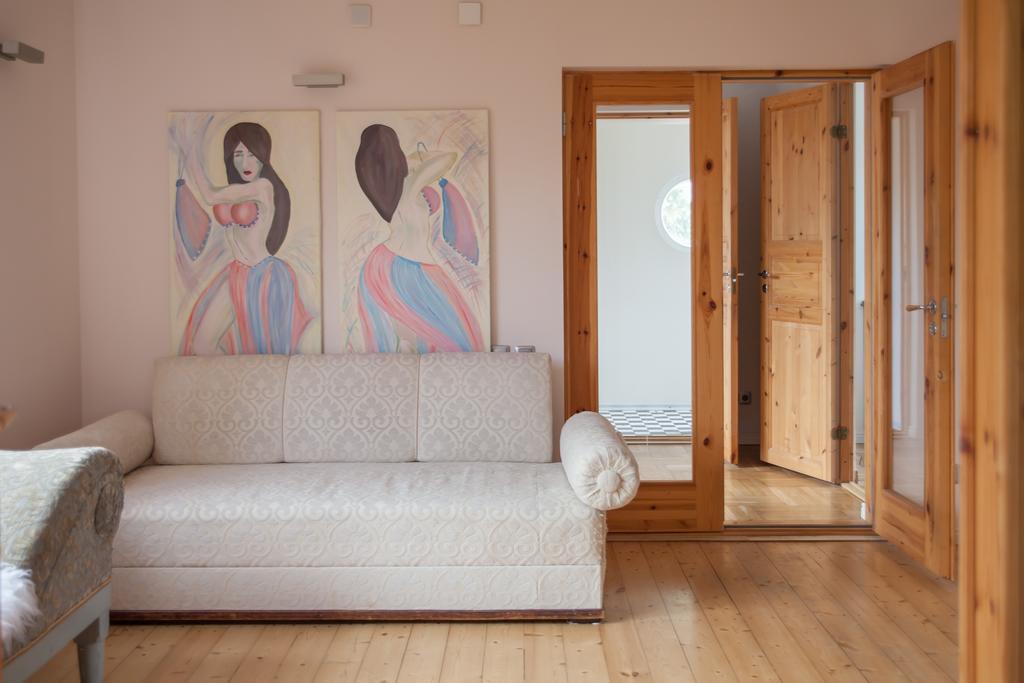 Allika Holiday House 페르누 객실 사진